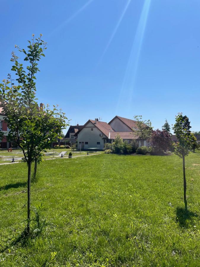 Penzion U Bohusa Леднице Экстерьер фото